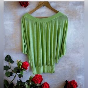 Rampage Long Sleeve Tunic - plus Size S. Lightweight wide sleeve kimono green